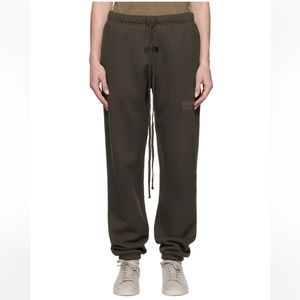 Essentials men’s grey drawstring lounge pants